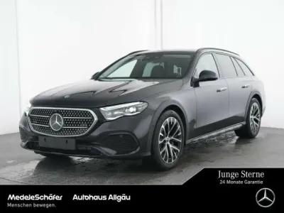 Usata Mercedes E300 Night 313 CV (230 kW) 2025 Grigio Station wagon