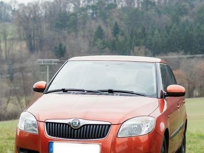 Gebraucht Skoda Fabia Classic 69 PS (50 kW) 2009 Orange Limousine
