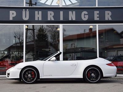 Porsche 911 Carrera GTS