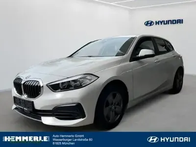Gebraucht BMW 118 Advantage 140 PS (102 kW) 2020 Alpinweiss iii Kleinwagen