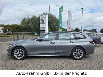 Gebraucht BMW 320 Shadowline 190 PS (139 kW) 2023 Grau Kombi