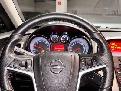Opel Astra GTC