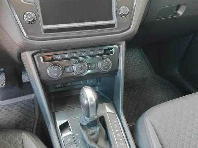 Gebraucht VW Tiguan 150 PS (110 kW) 2016 Schwarz SUV