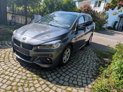 BMW 216