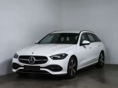 Gebraucht Mercedes C180 Avantgarde 170 PS (125 kW) 2025 Weiß Kombi