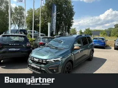 Gebraucht Dacia Jogger Extreme 101 PS (74 kW) 2025 Grün Van / Kleinbus