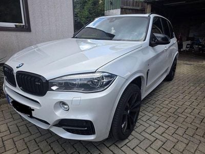 BMW X5 M50