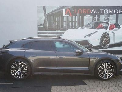Second-hand Porsche Taycan Cross Turismo 319 kW (435 CP) 2024 Gri Break
