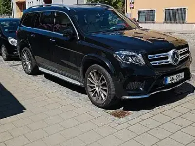 Gebraucht Mercedes GLS350 AMG line 258 PS (189 kW) 2017 Schwarz SUV
