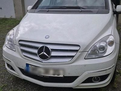 Mercedes B160