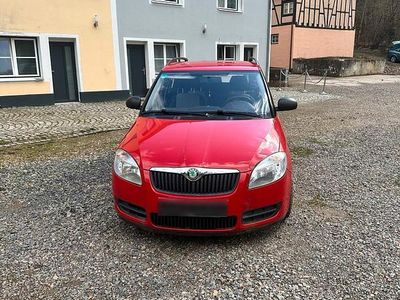 Gebraucht Skoda Fabia 75 PS (55 kW) 2010 Rot Limousine