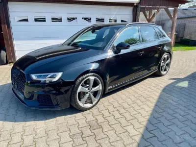 Gebraucht Audi RS3 Sport 400 PS (294 kW) 2020 Schwarz Limousine