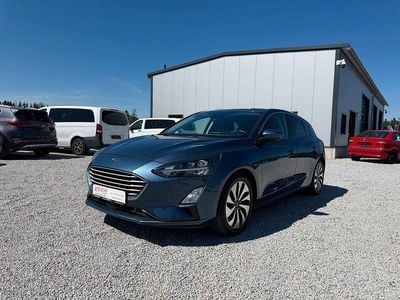 Usata Ford Focus Cool & Connect 125 CV (91 kW) 2019 Blu Berlina