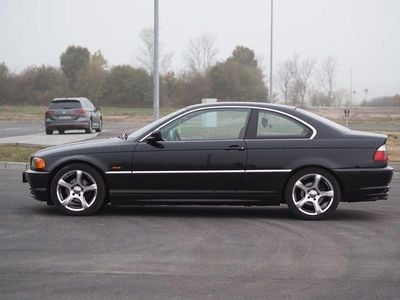 BMW 323