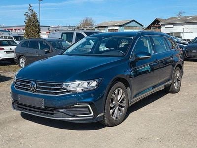 Gebraucht VW Passat GTE 218 PS (160 kW) 2021 Blau Kombi