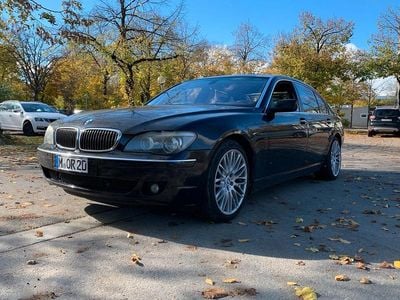 BMW 740