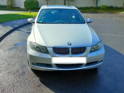 Gebraucht BMW 330 272 PS (200 kW) 2007 Silber Limousine