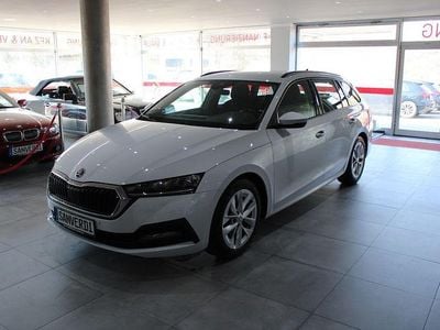 Usata Skoda Octavia Ambition 116 CV (85 kW) 2021 Bianco Station wagon