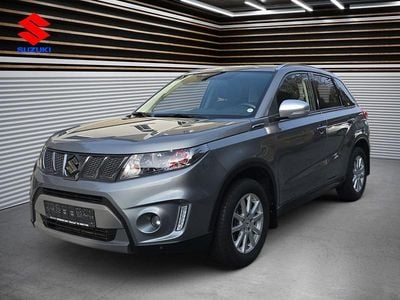 Gebraucht Suzuki Vitara Comfort 140 PS (102 kW) 2018 Grau SUV