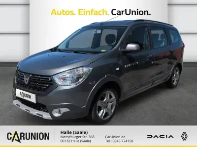 Gebraucht Dacia Lodgy Stepway 116 PS (85 kW) 2018 Islandgrau Van / Kleinbus