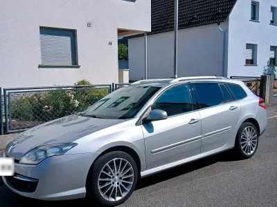 Gebraucht Renault Laguna III 140 PS (102 kW) 2009 Grau Kombi
