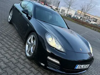 Gebraucht Porsche Panamera 4 299 PS (219 kW) 2010 Schwarz Kleinwagen