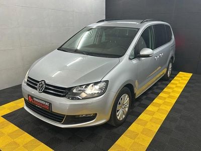 Second-hand VW Sharan Comfortline 150 CP (110 kW) 2017 Argintiu Monovolum