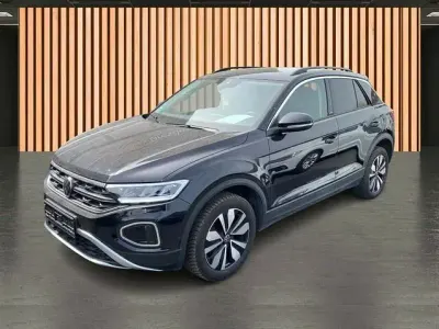 Gebraucht VW T-Roc Move 110 PS (80 kW) 2023 Deep black perleffekt SUV
