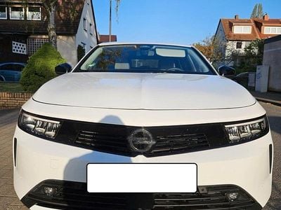 Usata Opel Astra Edition 131 CV (96 kW) 2024 Bianco Utilitaria