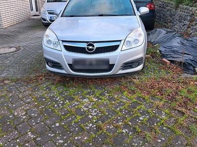 Usata Opel Vectra 140 CV (102 kW) 2006 Argento Berlina