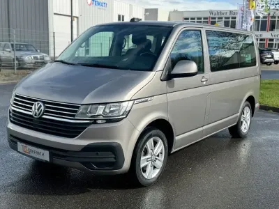 Używany VW Multivan Comfortline 150 KM (110 kW) 2021 Beżowy Minivan