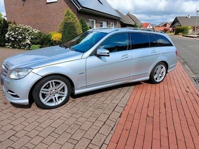 Second-hand Mercedes C220 Avantgarde 170 CP (125 kW) 2011 Argintiu Break