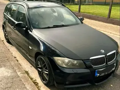Gebraucht BMW 325 Shadowline 198 PS (145 kW) 2006 Schwarz Kombi