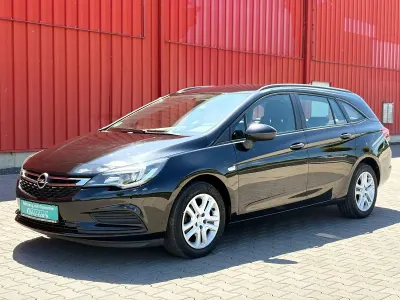 Gebraucht Opel Astra 136 PS (100 kW) 2019 Schwarz Kombi