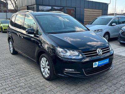 Gebraucht VW Sharan Highline 150 PS (110 kW) 2015 Deep black perleffekt Van / Kleinbus