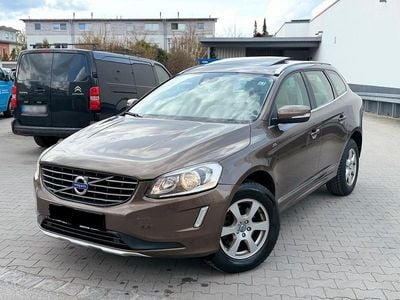 Gebraucht Volvo XC60 215 PS (158 kW) 2013 Gold SUV