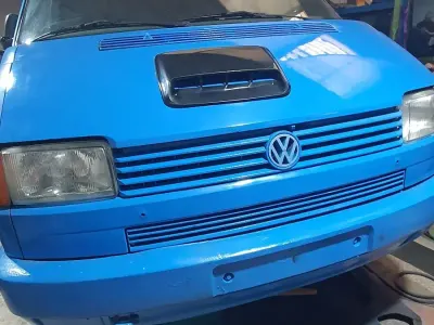 Gebraucht VW Caravelle 78 PS (57 kW) 1995 Blau Van / Kleinbus