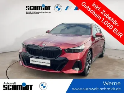 Gebraucht BMW 550e M Sport 489 PS (359 kW) 2025 Rot Kombi