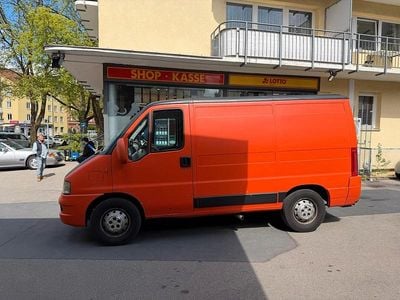 Second-hand Fiat Ducato 110 CP (80 kW) 2004 Portocaliu Van