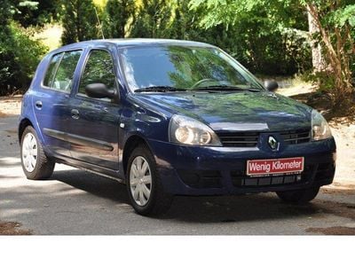 Gebraucht Renault Clio II 75 PS (55 kW) 2008 Blau Kleinwagen