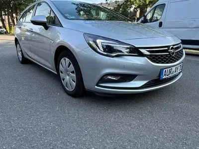 Gebraucht Opel Astra Active 110 PS (80 kW) 2018 Silber Kombi