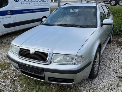 Gebraucht Skoda Octavia Elegance 110 PS (80 kW) 2003 Silber Kombi