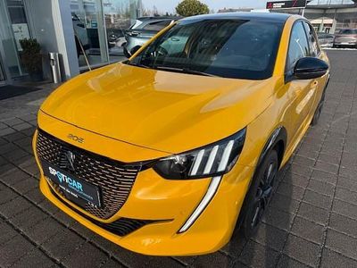 Begagnad Peugeot 208 GT 100 kW (136 HK) 2023 Gul Halvkombi