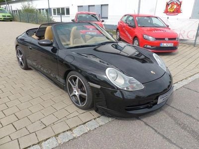 Porsche 911 Carrera 4 Cabriolet