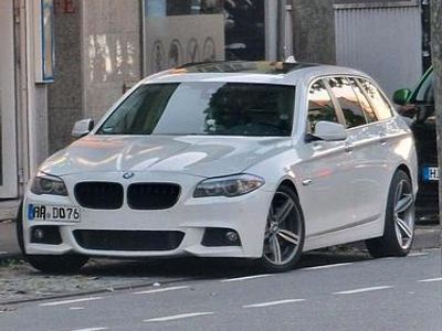 BMW 528