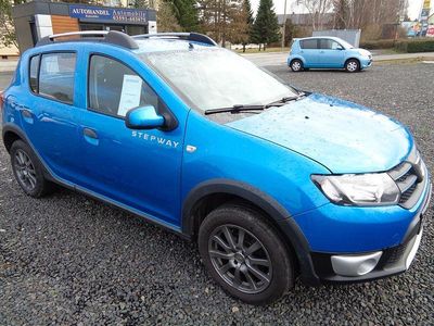 Gebraucht Dacia Sandero Prestige 90 PS (66 kW) 2015 Blau SUV