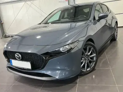 Usata Mazda 3 122 CV (89 kW) 2021 Grigio Berlina