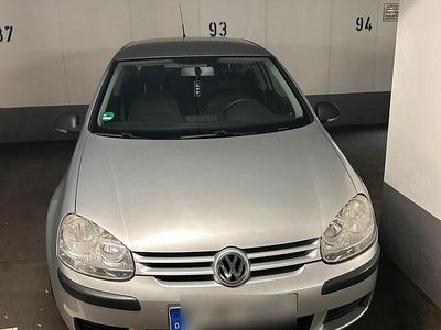 VW Golf V