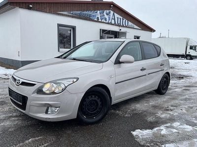 Gebraucht Hyundai i30 105 PS (77 kW) 2009 Grau Limousine