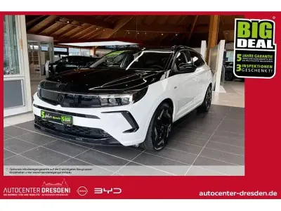 Gebraucht Opel Grandland X GSe 300 PS (220 kW) 2023 Lack weiss banquise/deckende l SUV